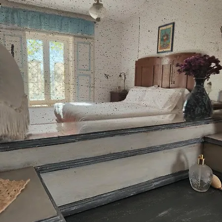 Le Piracante Bed & Breakfast