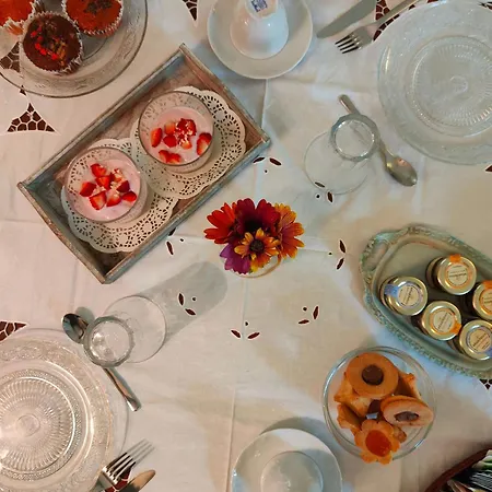 Couette-café Le Piracante, Rural Retreat & 4*