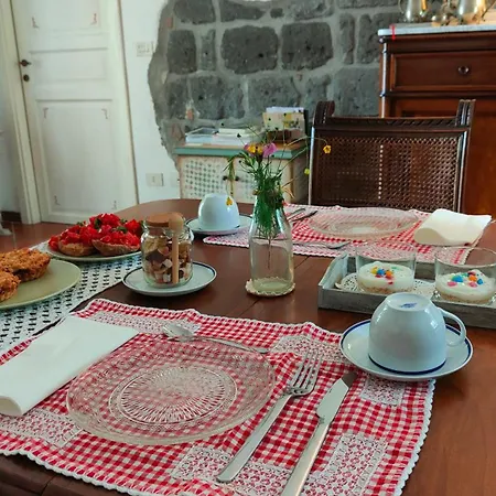 Le Piracante Oda ve Kahvaltı