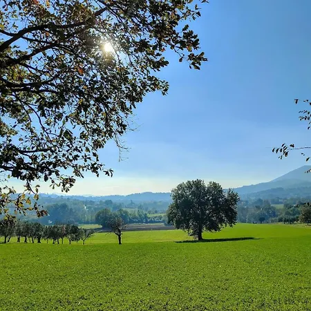 Couette-café Le Piracante, Rural Retreat &